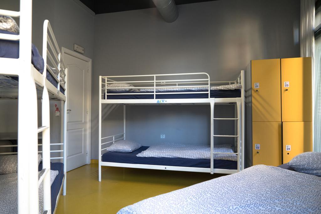 ברצלונה Sleep Green - Certified Eco Youth Hostel מראה חיצוני תמונה